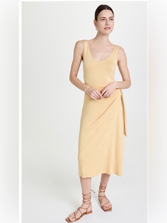 Vince Dresses & Skirts - Vince Sleeveless Wrap Midi Dress